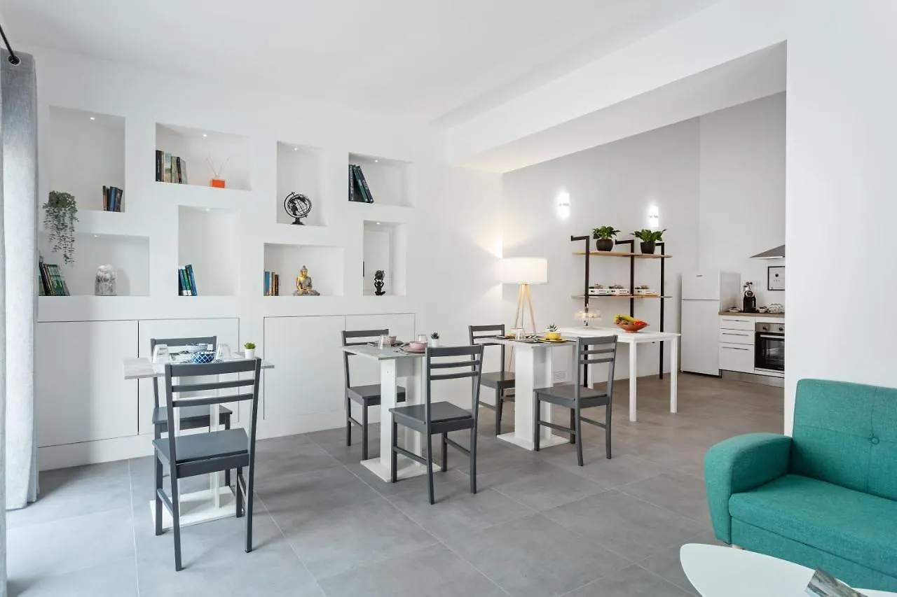 Double D House Bed & Breakfast Olbia